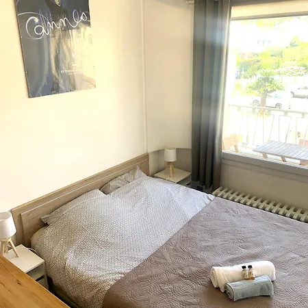 Center Terrace Ac Wifi 200 M From Sea Behind Martinez Apartman *
